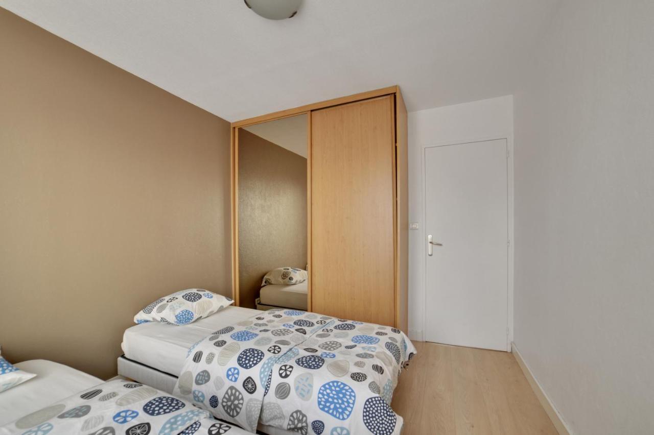 Chic Apart With Parking Apartment Saint-Denis  Exterior photo