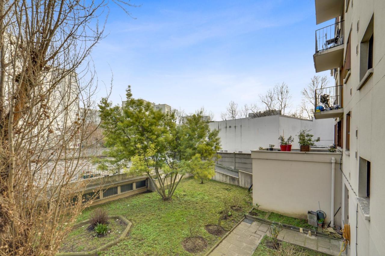 Chic Apart With Parking Apartment Saint-Denis  Exterior photo